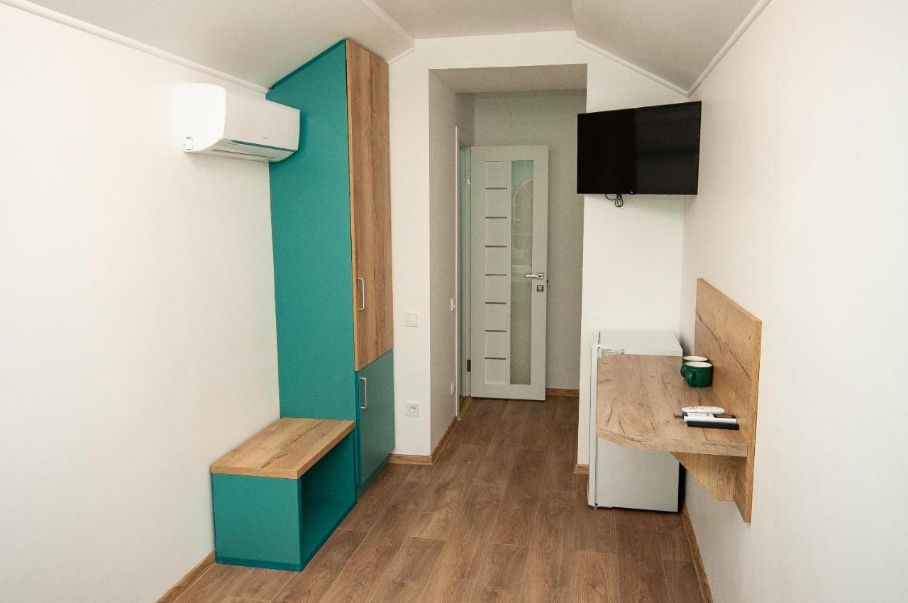 Suites On Chaikovskogo Odessa Dış mekan fotoğraf