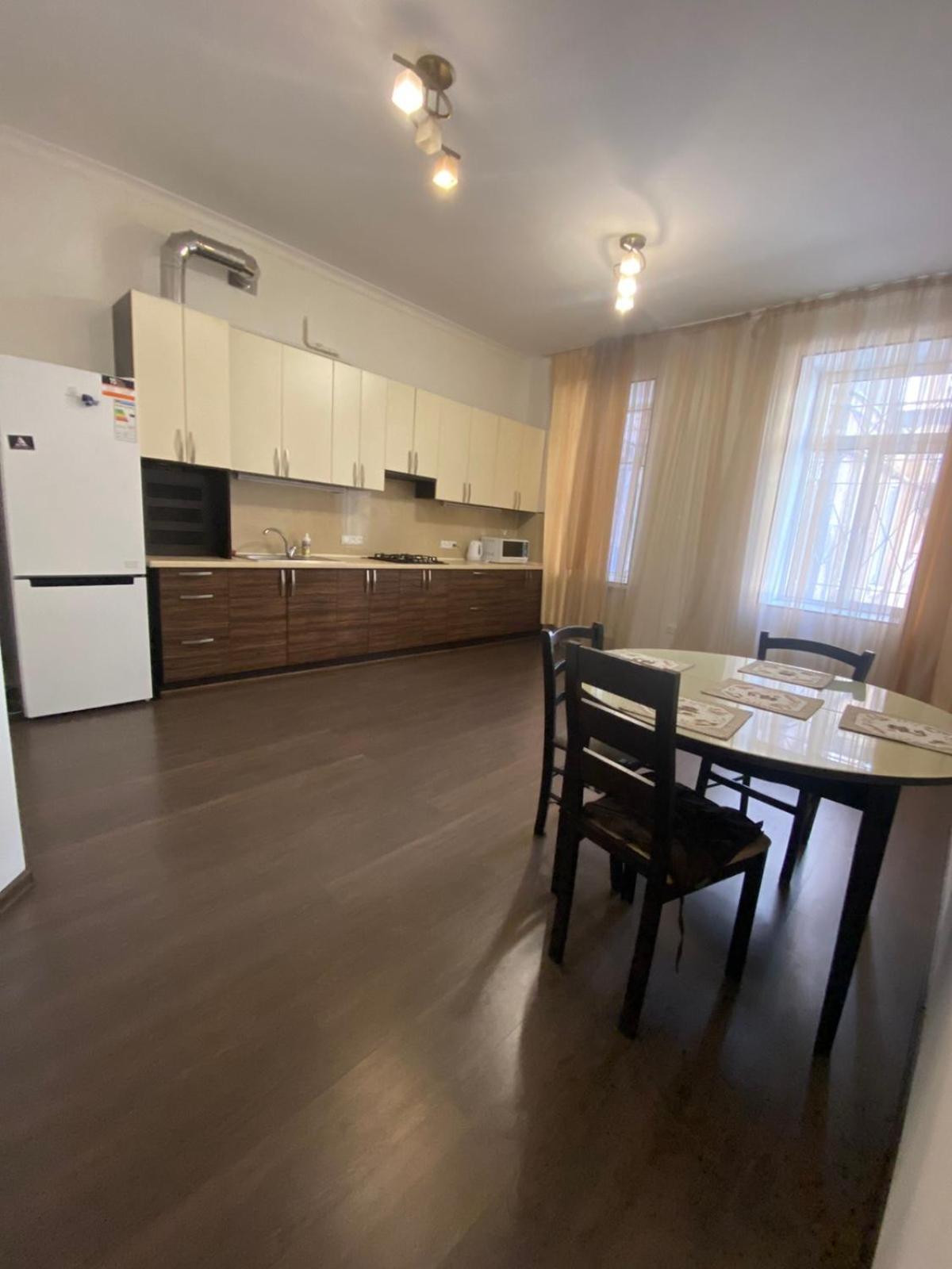 Suites On Chaikovskogo Odessa Dış mekan fotoğraf